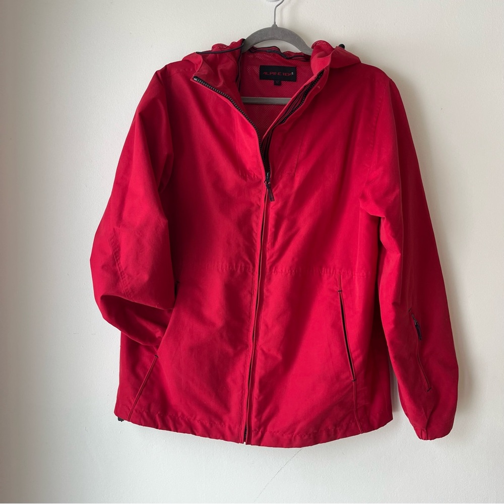 Alpine Tek Red Hooded Windbreaker Jacket Size 12 Lightweight Zip Coat Women’s - Picture 3 of 9
